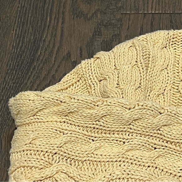 Vintage Light Yellow Knit Sweater - Picture 12 of 13